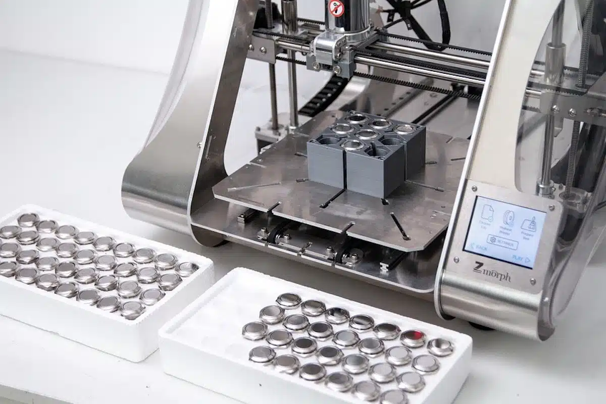 Imprimante 3D pour des pièces en métal